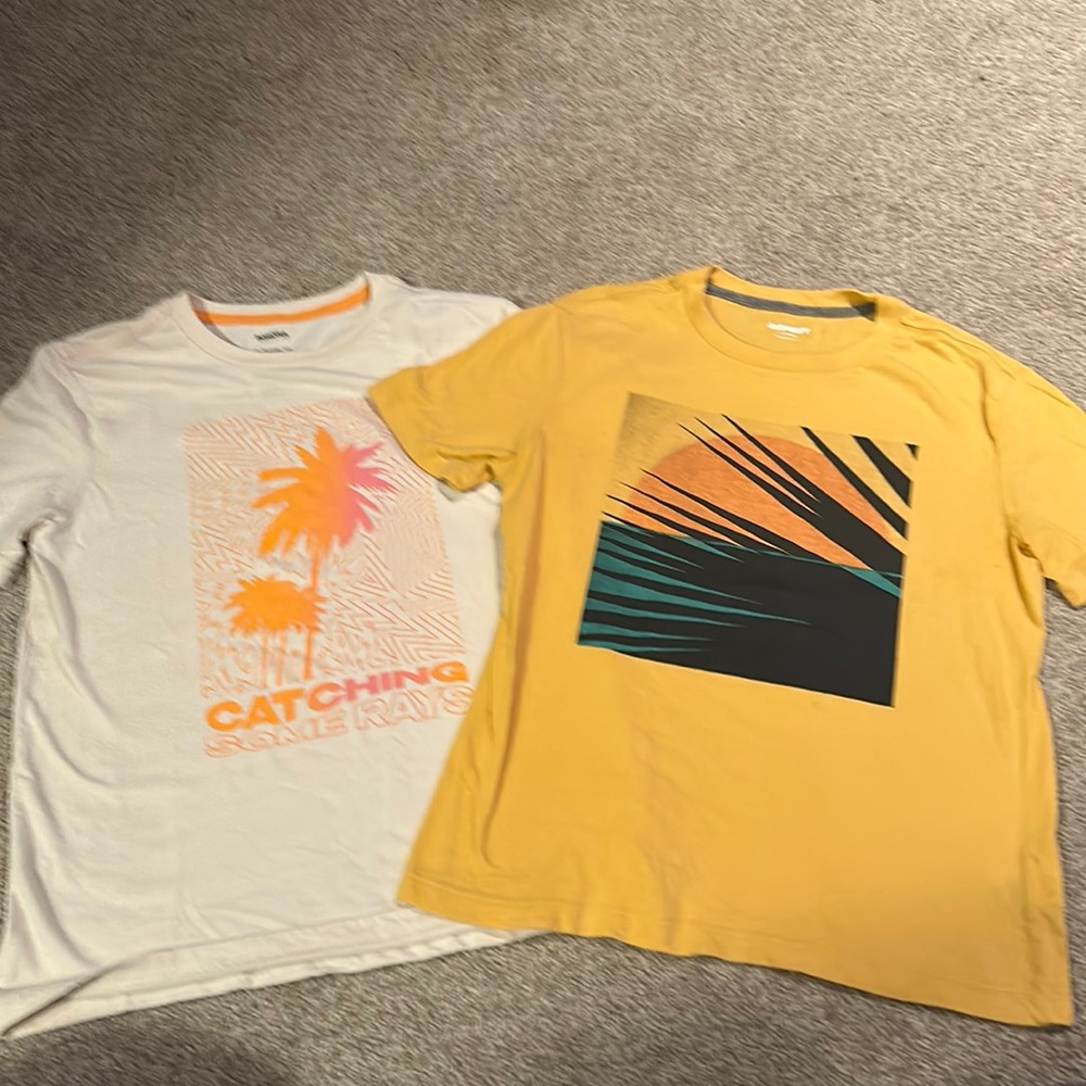 Bundle of two youth graphic tees - summer designs, Youth M/L
